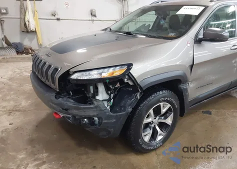 2017 Jeep Cherokee Trailhawk L Plus 4X4 from USA, damaged, VIN 1C4PJMBSXHW611308